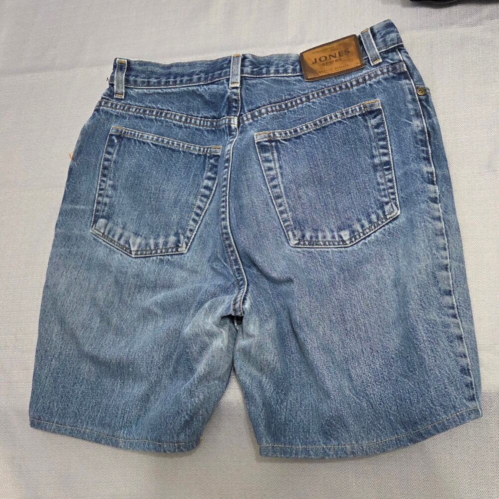 Jones Sport womens Blue Jean Shorts size 12